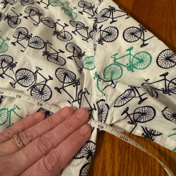 Bicycle 🚲 printed button up - Picture 3 of 6